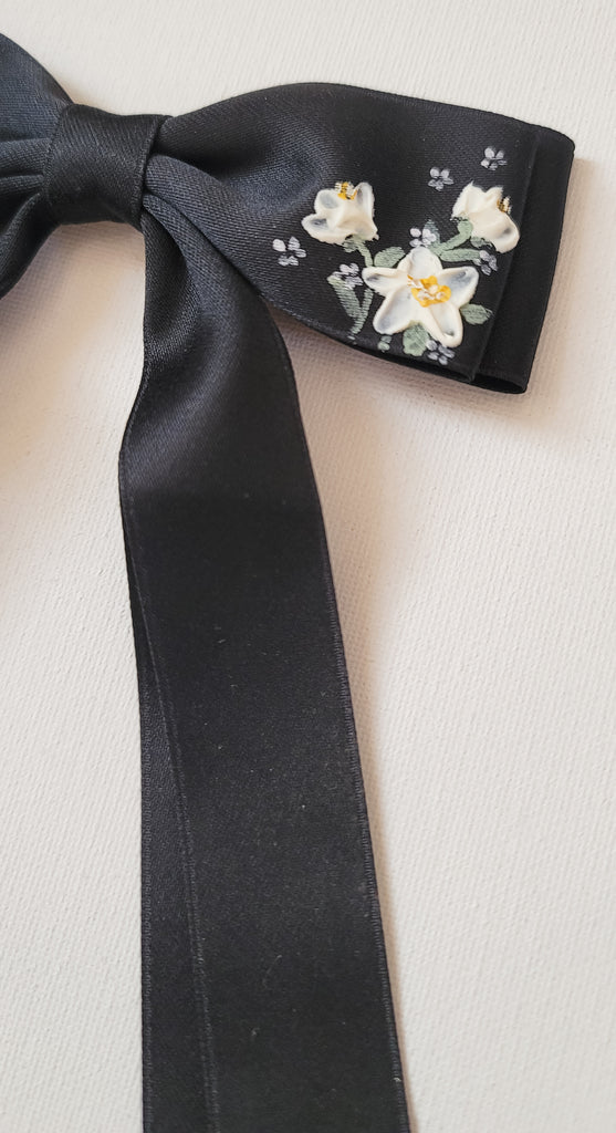 Black Hair Bow